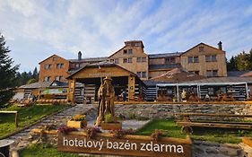 Horský hotel Kolínská bouda